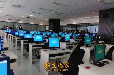 電子商務(wù)專業(yè)視角下的網(wǎng)絡(luò)設(shè)備銷(xiāo)售 機(jī)遇、挑戰(zhàn)與策略